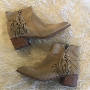 Anthropologie Miss Albright Amarie Tassel Booties